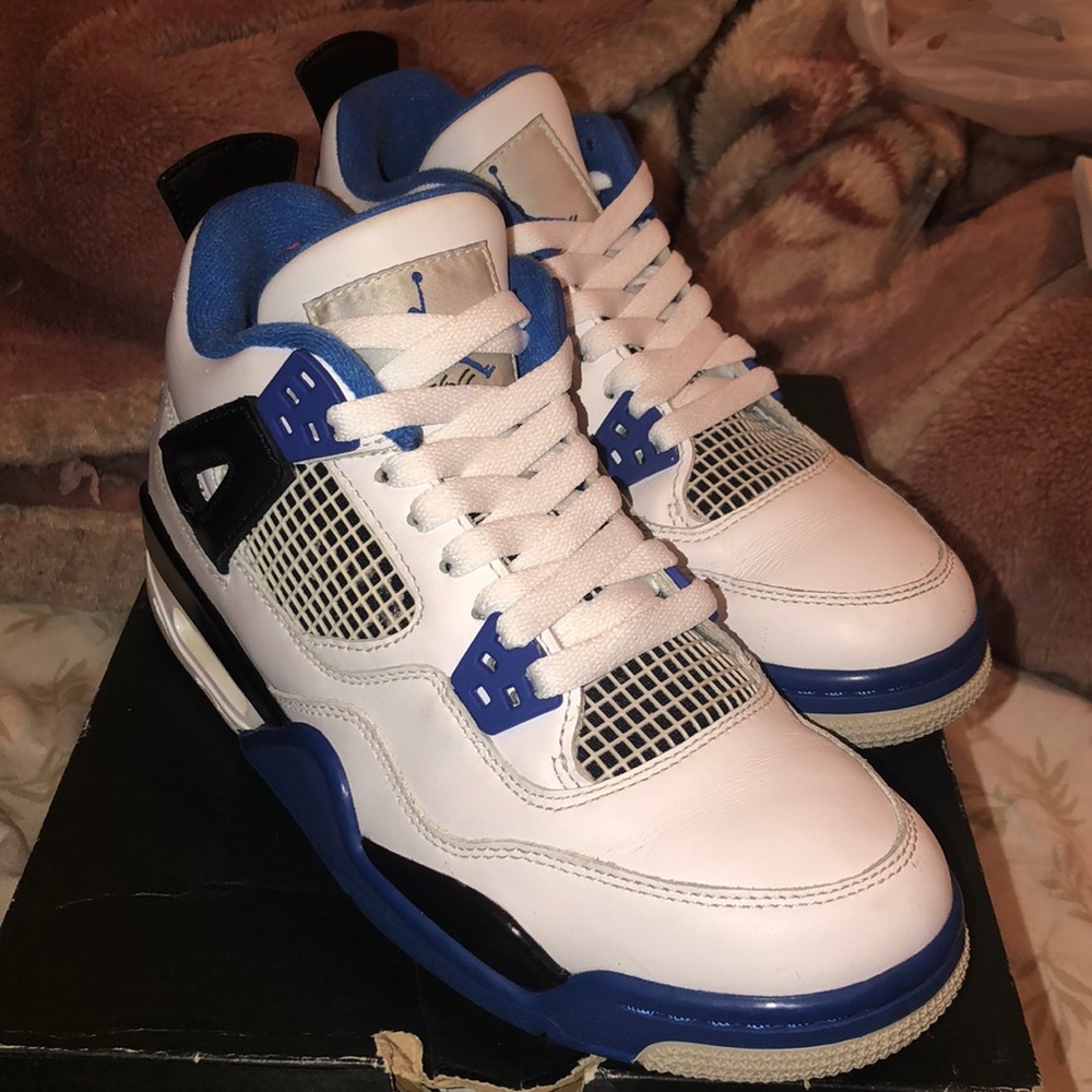 Air Jordan Retro 4s (GS)
